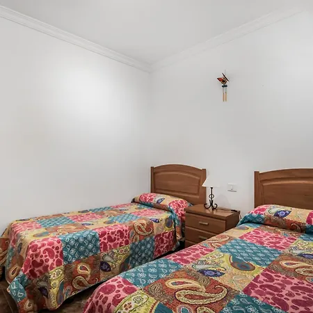 Solarium Valley Retreat 3-br 度假居